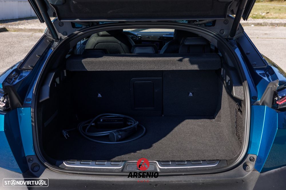 Peugeot 408 1.6 Hybrid GT e-EAT8 - 40