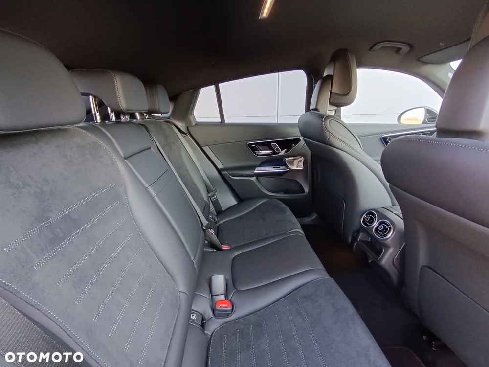 Mercedes-Benz GLC 300 de PHEV 4-Matic AMG Line - 6