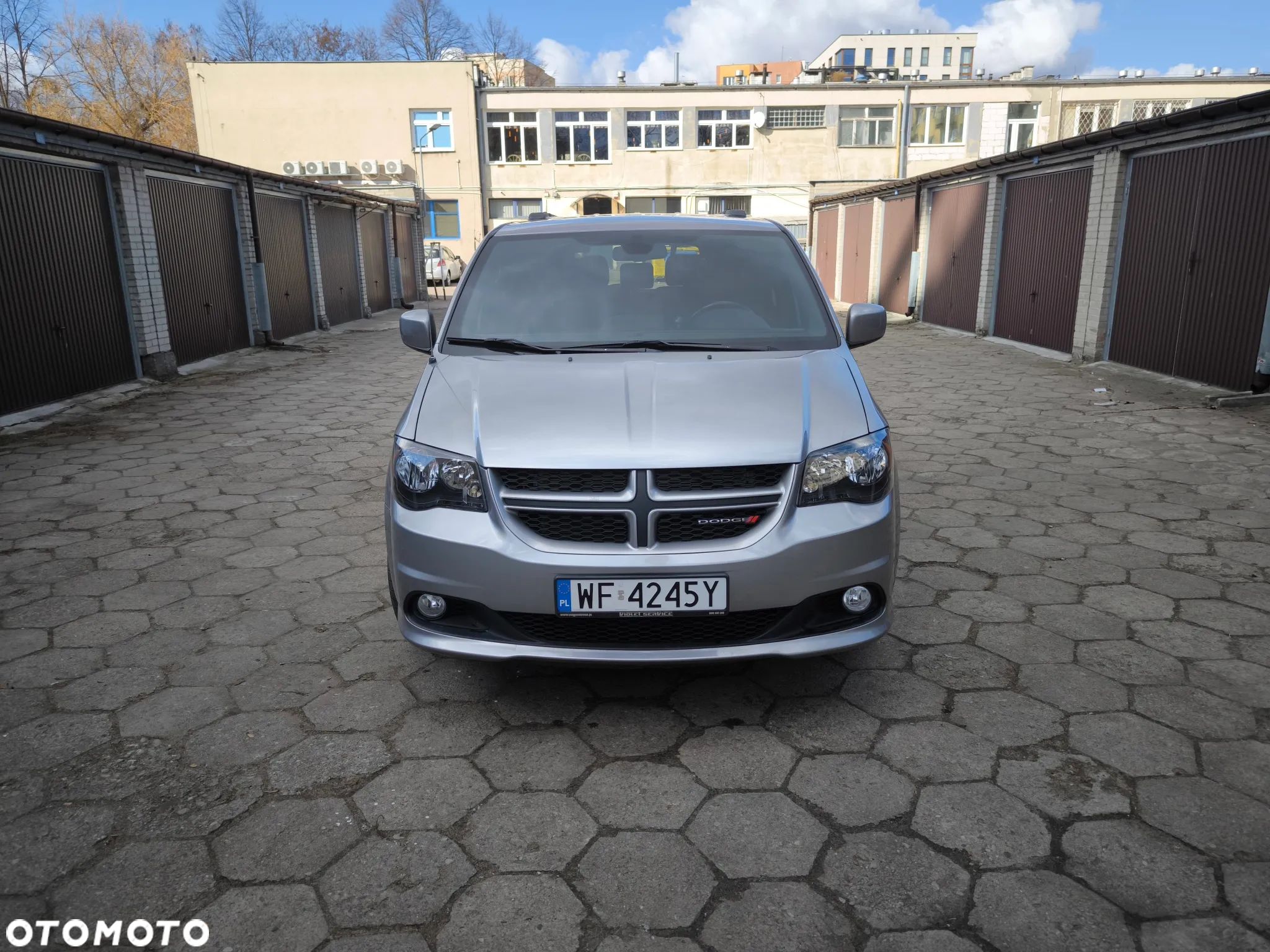 Dodge Grand Caravan - 1