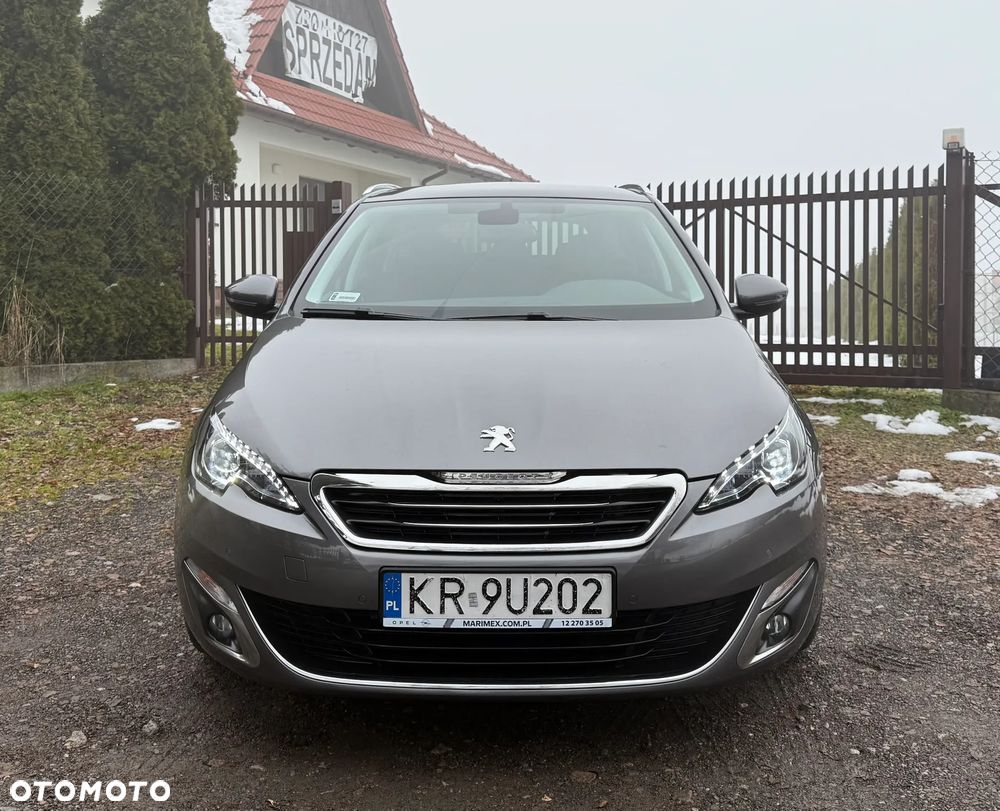 Peugeot 308 1.2 PureTech GPF Allure Pack S&S EAT8 - 3