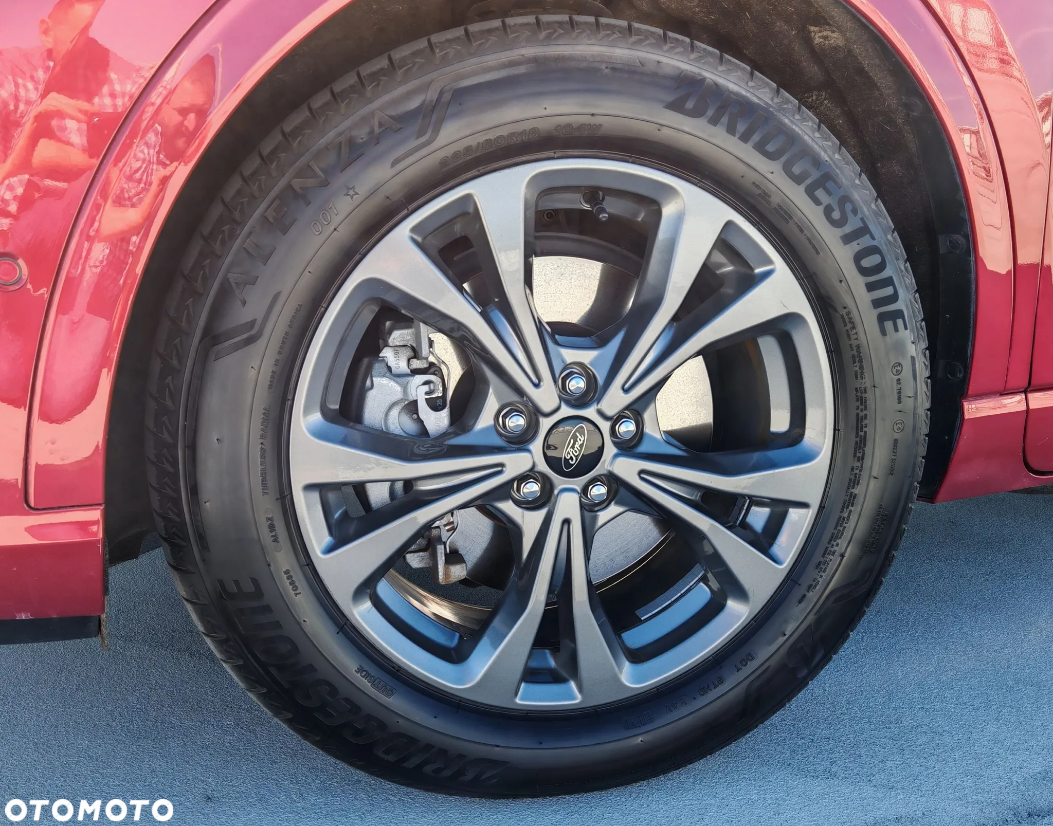 Ford Kuga 2.5P PHEV FWD ST-Line X - 28
