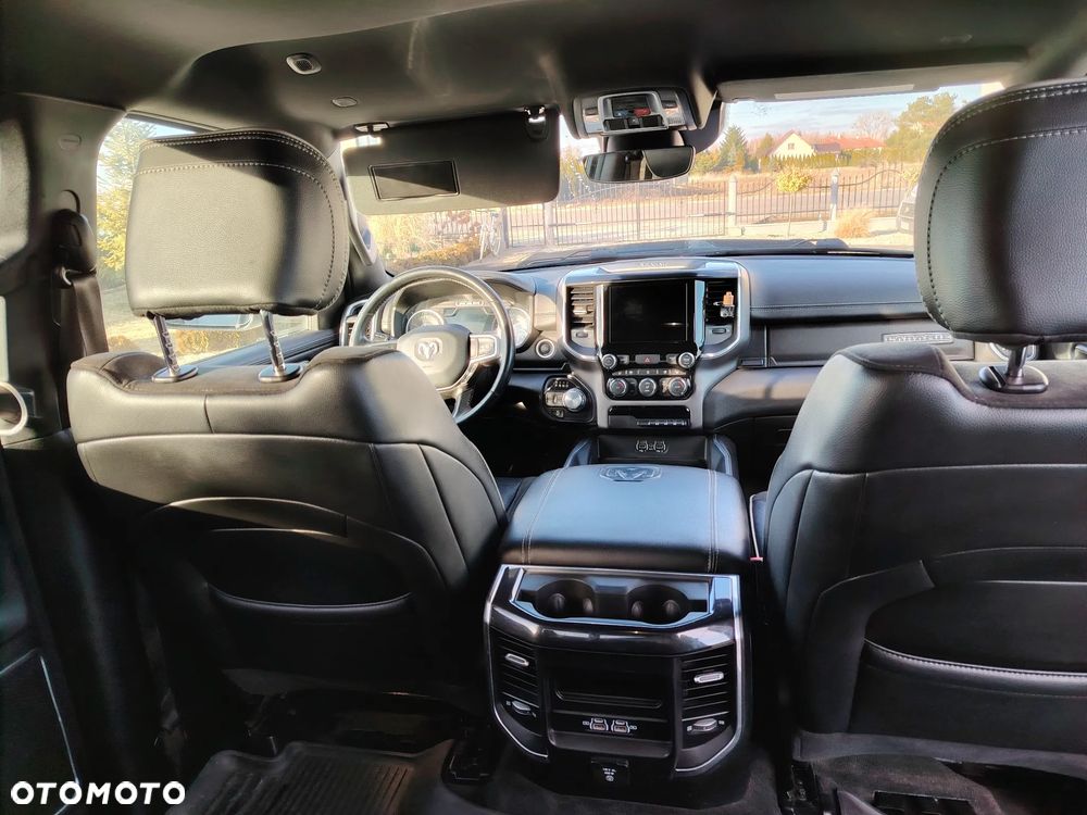 RAM 1500 5.7 Crew Cab Laramie - 22