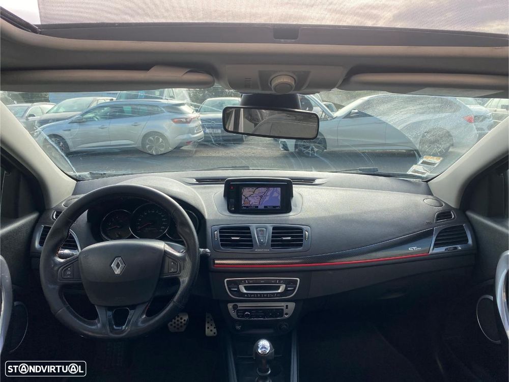 Renault Mégane Sport Tourer 1.5 dCi GT Line SS - 29