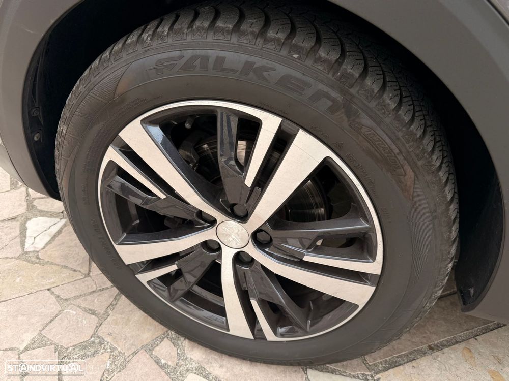Peugeot 3008 1.5 BlueHDi GT Line EAT8 - 24