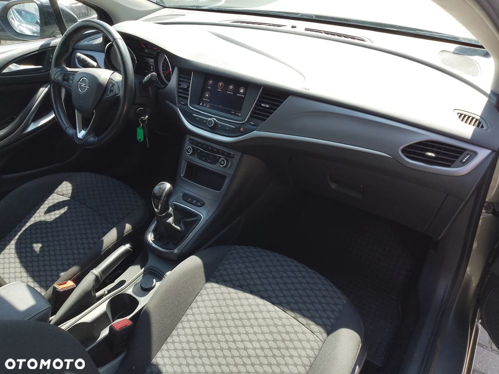 Opel Astra 1.2 T Edition S&S - 16