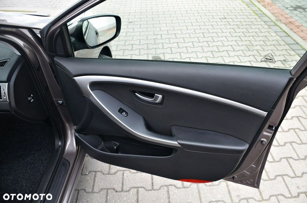 Hyundai i30 - 26