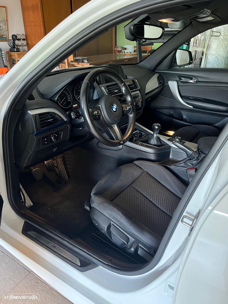 BMW 116 d Pack M - 4