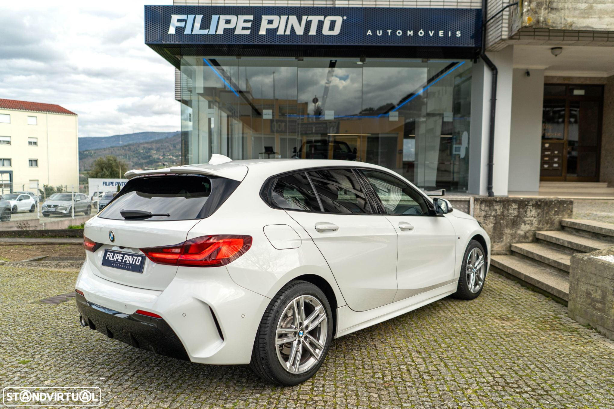 BMW 116 d Pack Desportivo M Auto - 5