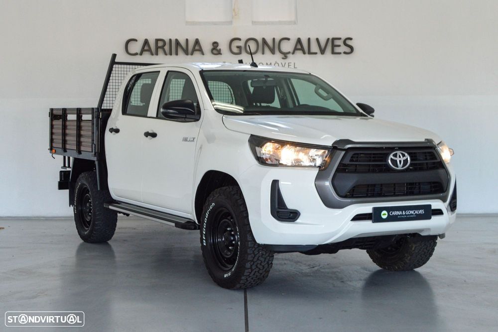 Toyota Hilux 2.4 D-4D 4WD CD CM - 4