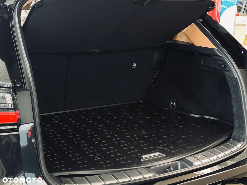 Lexus NX 350h Prestige 2WD - 9