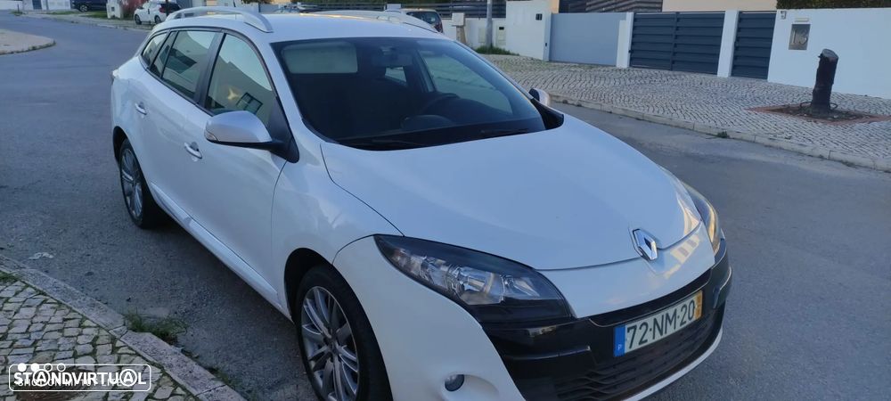 Renault Mégane Sport Tourer dCi 110 FAP Expression - 2