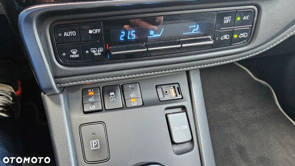 Toyota Auris - 28