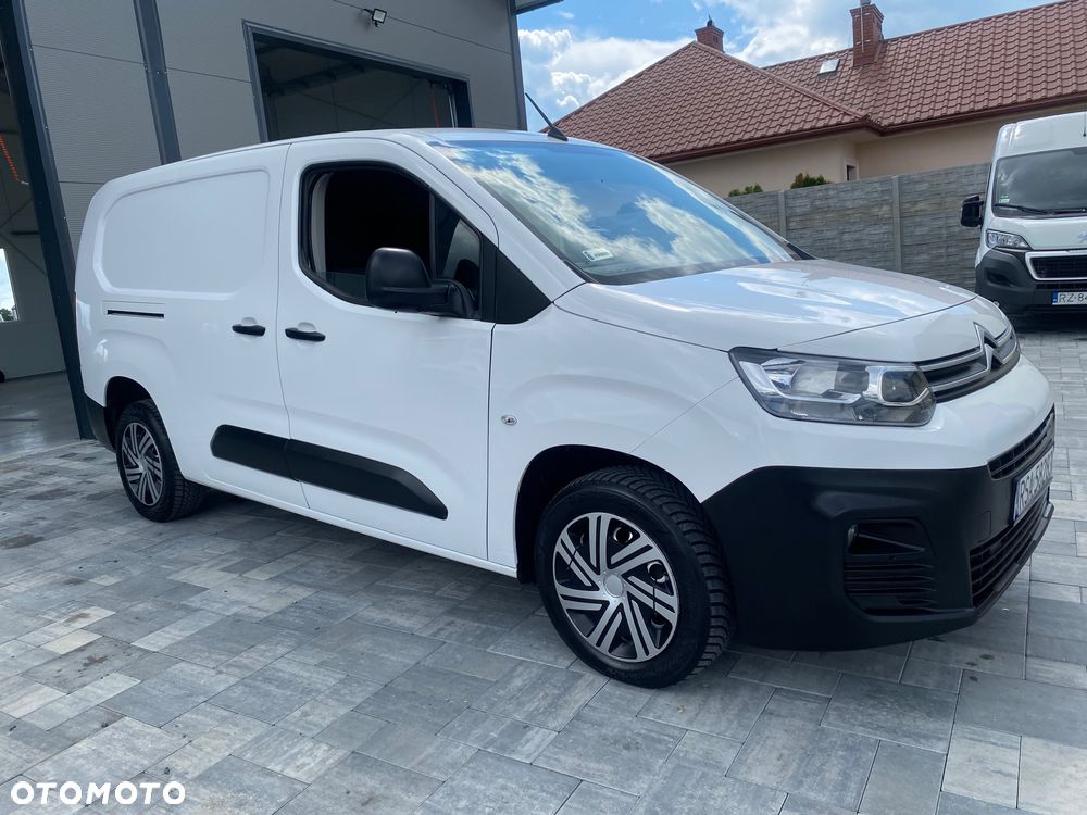 Citroën BERLINGO 1.6 HDI, MAX długi, 3-osobowy, klimatyzacja, zakupiony w salonie w Rzeszowie - 36