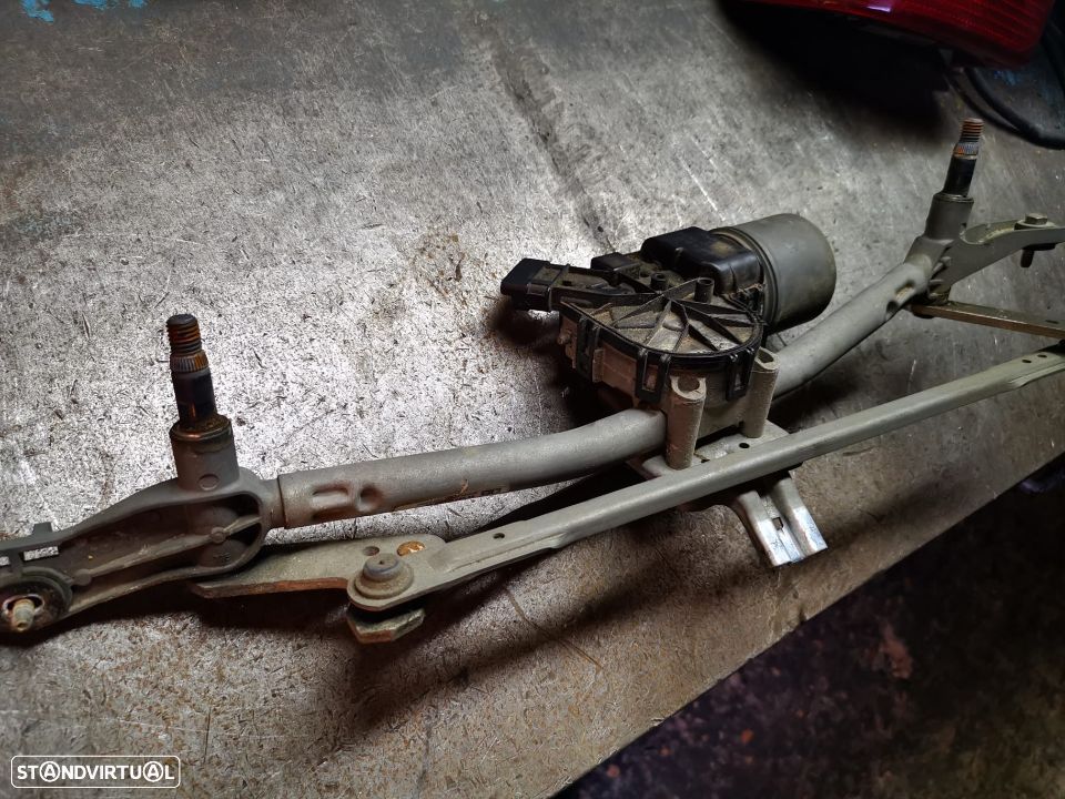 BERLINGO / PARTNER 2013 MOTOR LIMPA VIDROS FRENTE - LV025 - 2