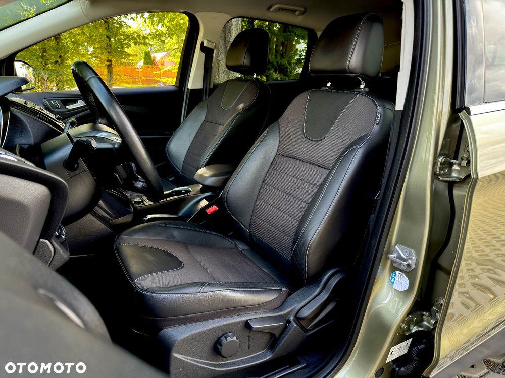 Ford Kuga 2.0 TDCi 4x4 Titanium - 7