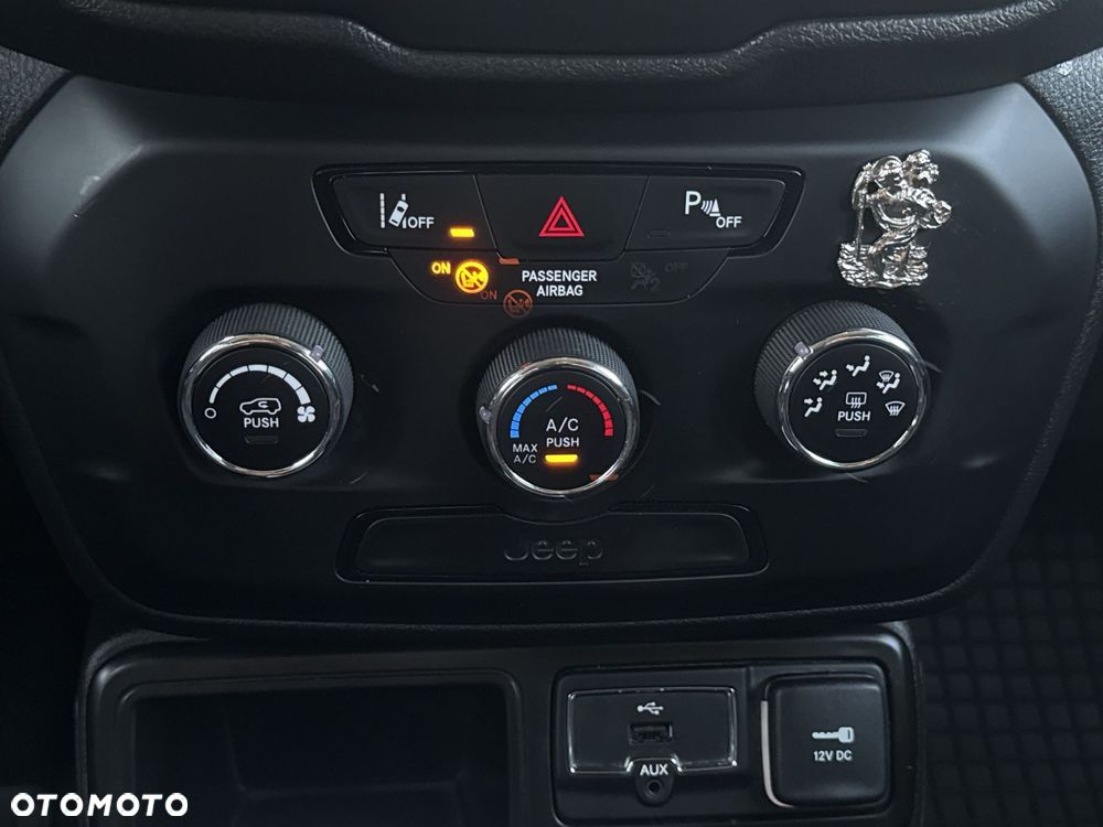 Jeep Renegade 1.0 GSE T3 Turbo Night Eagle II FWD S&S - 18
