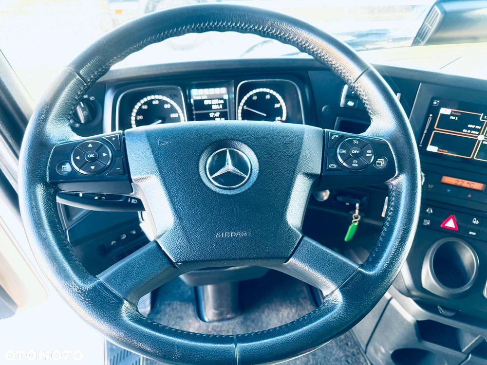 Mercedes-Benz Actros 2548 / 6x2 / GigaSpace - 15