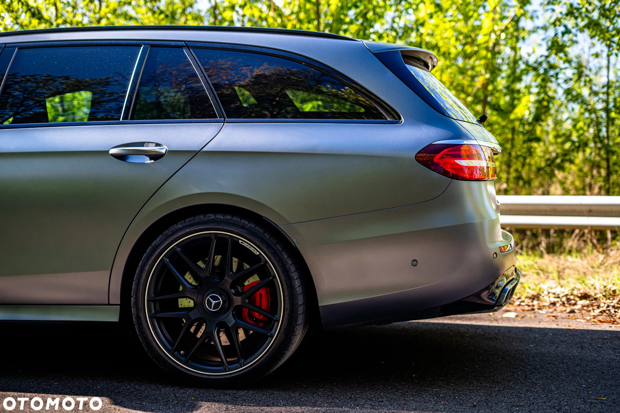 Mercedes-Benz Klasa E AMG 63 S 4-Matic+ - 25