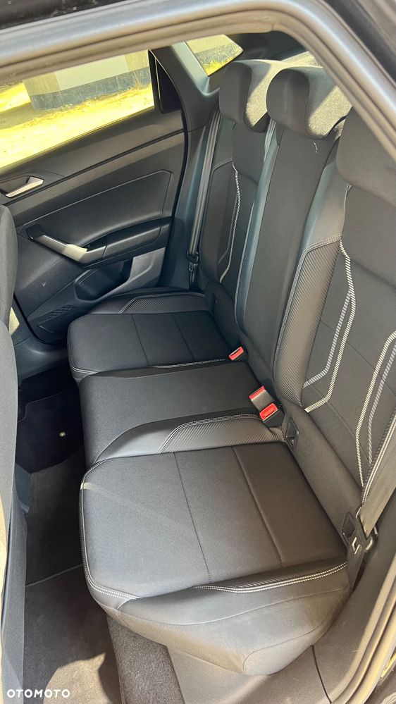 Volkswagen Polo 1.0 TSI Highline DSG - 20