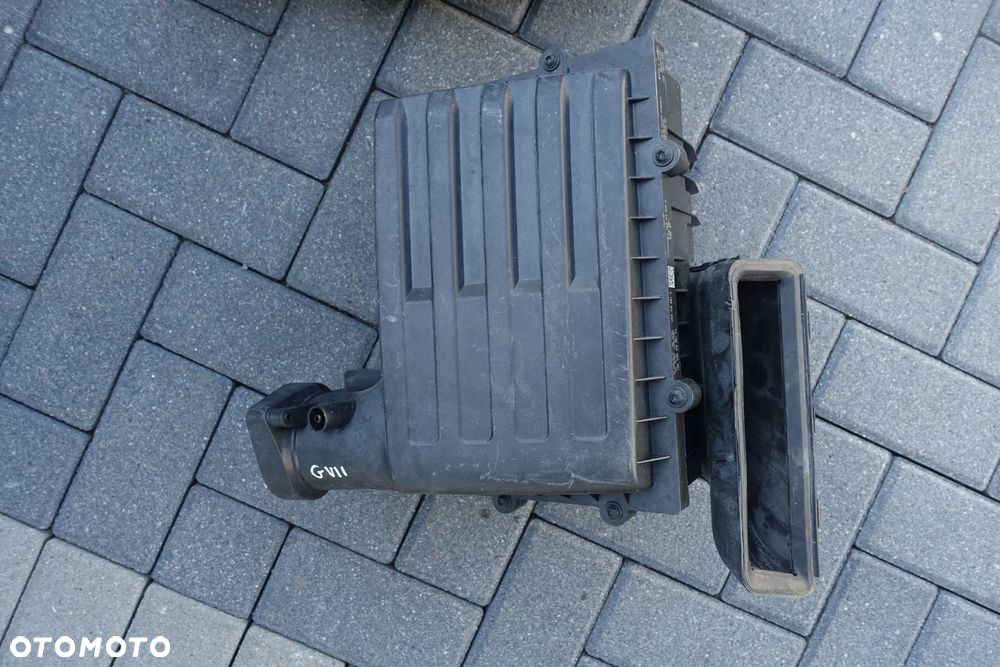 OBUDOWA FILTRA POWIETRZA GOLF VII 1.6 TDI 5Q0129601AA - 1