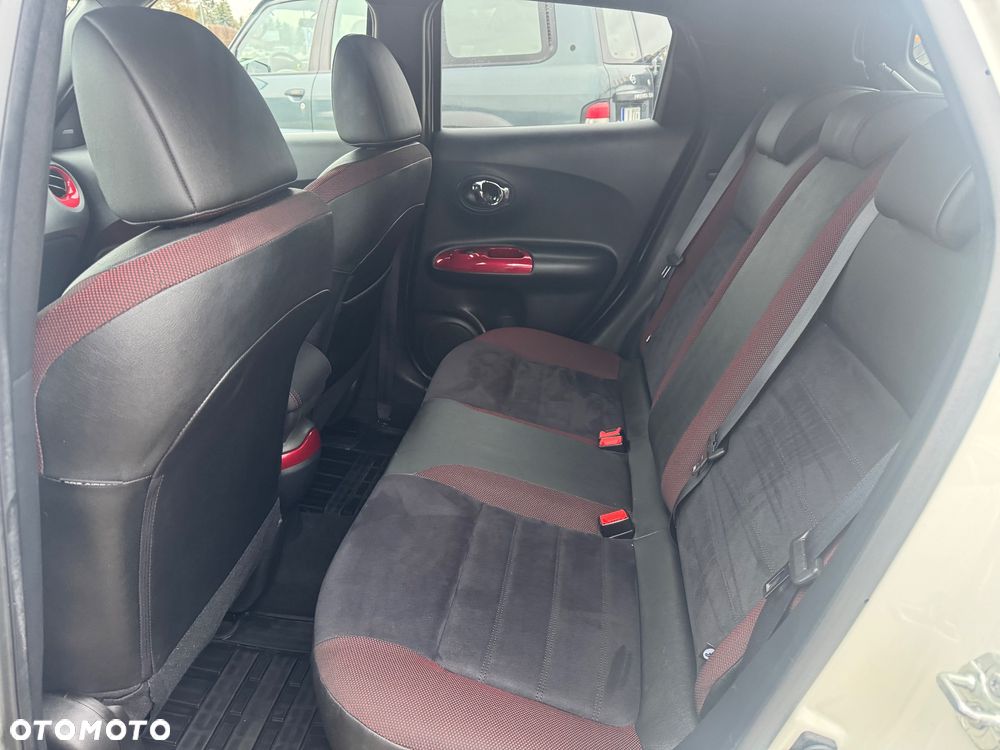 Nissan Juke 1.6 DIG-T Tekna (lea) EU6 - 28