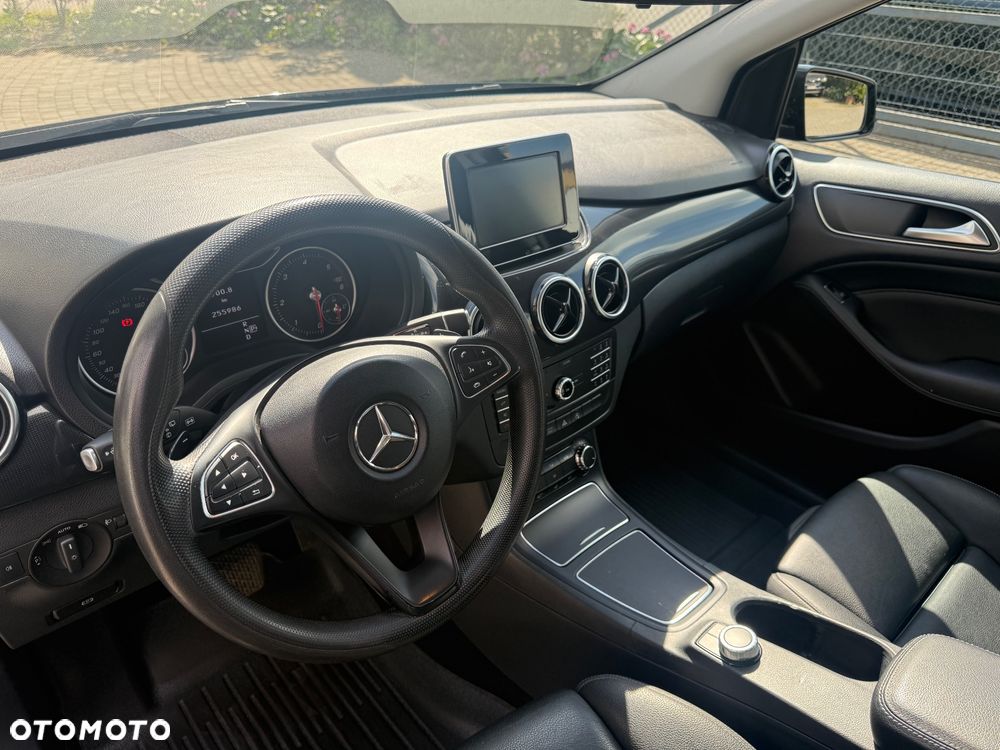 Mercedes-Benz Klasa B 200 d 7G-DCT Edition - 19