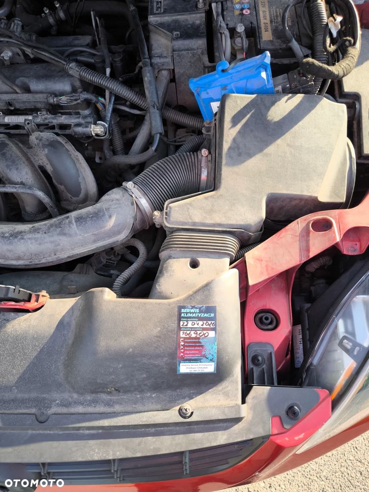 Ford Focus 1.6 16V Trend - 9