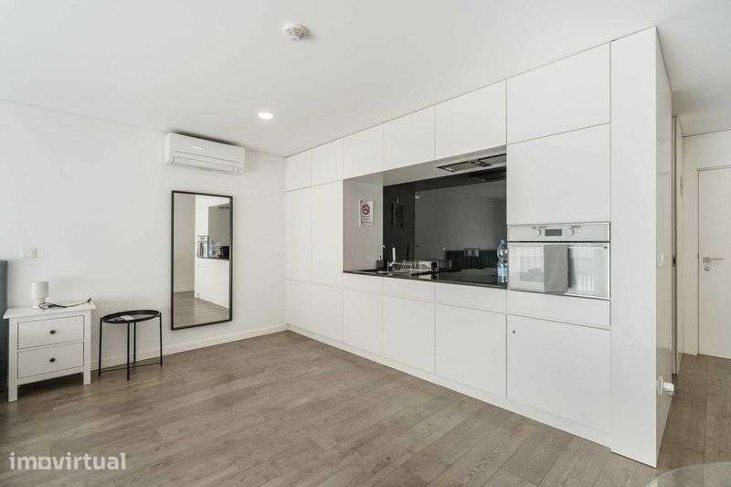 Apartamento T0 Renovado no Centro de Braga - Grande imagem: 4/8