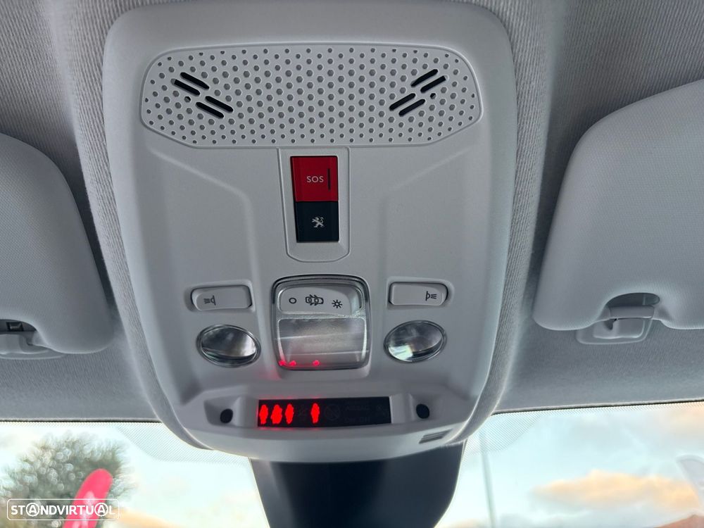 Peugeot e-208 50 kWh Allure Pack - 29