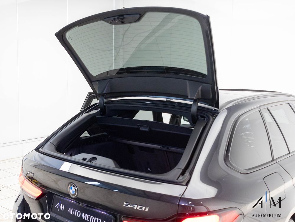 BMW Seria 5 540i xDrive - 30