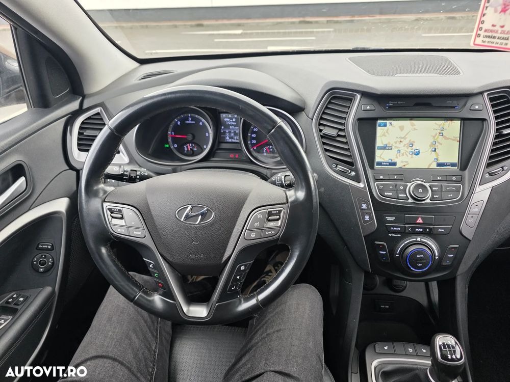Hyundai Santa Fe - 5