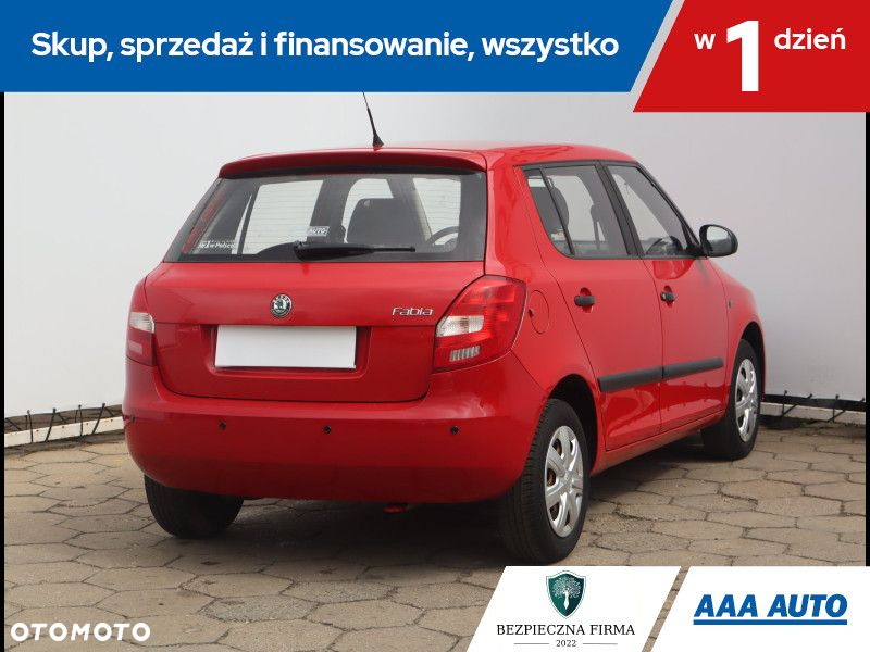 Skoda Fabia - 6