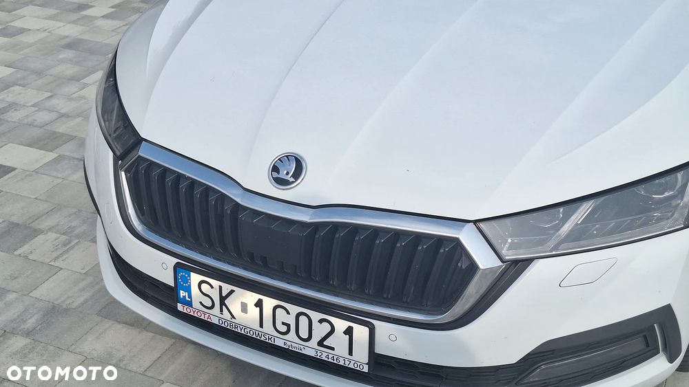 Skoda Octavia 2.0 TDI Ambition DSG - 4