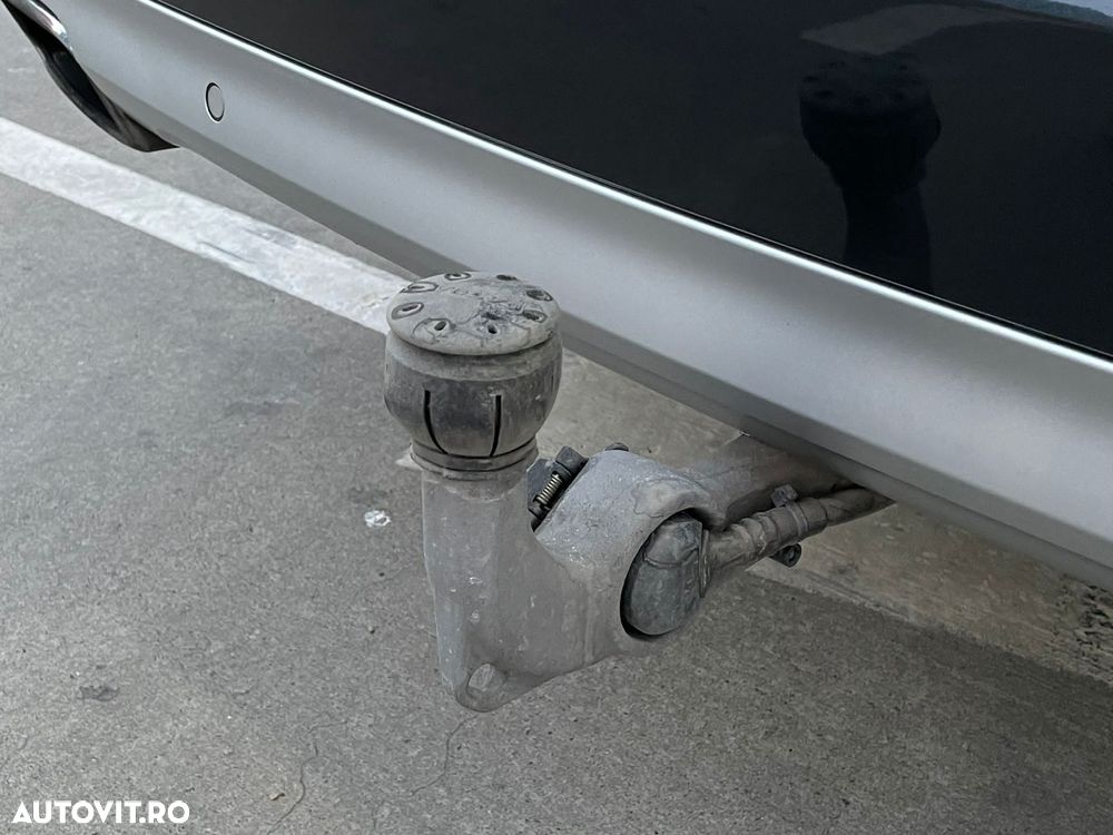 Volvo XC 90 T8 Twin Engine AWD Momentum - 29