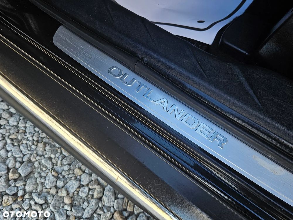 Mitsubishi Outlander 2.0 2WD Edition - 32