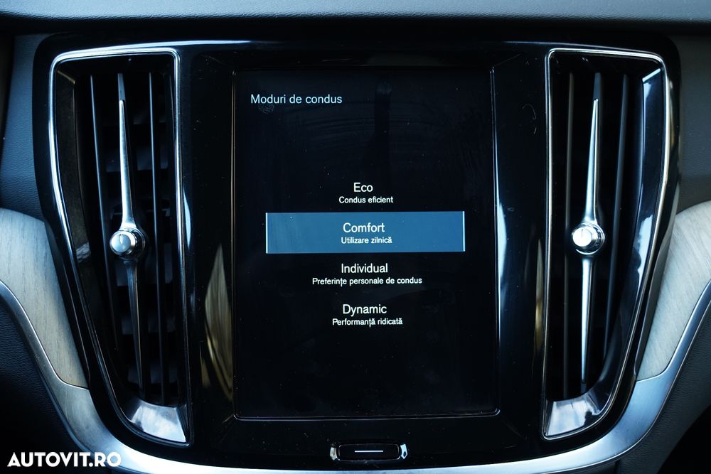 Volvo V60 D4 Geartronic Inscription - 12