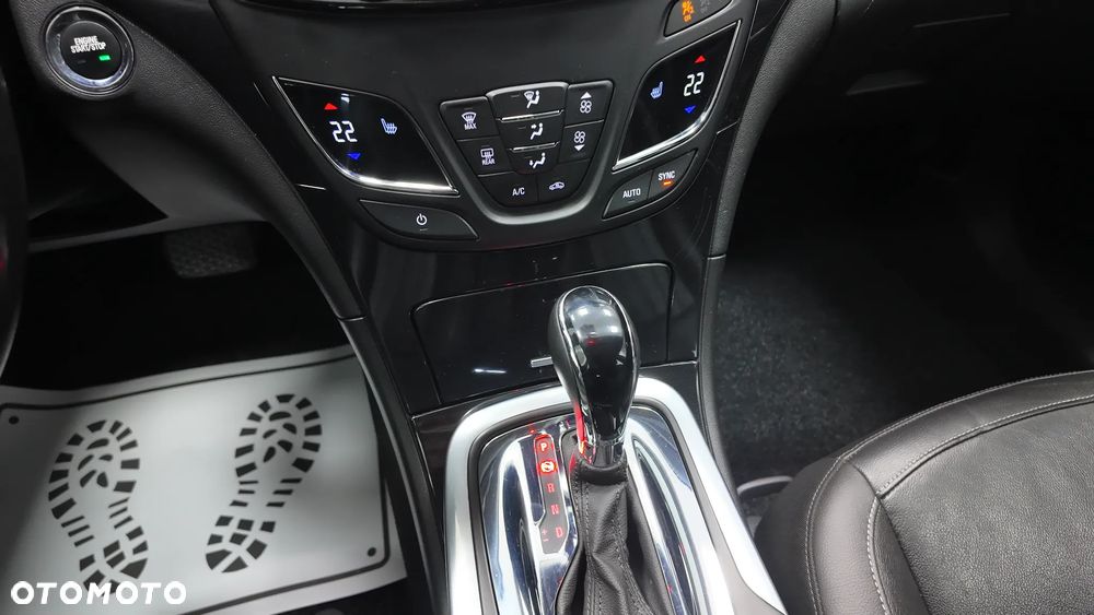 Opel Insignia 2.0 CDTI automatik Business Innovation - 24