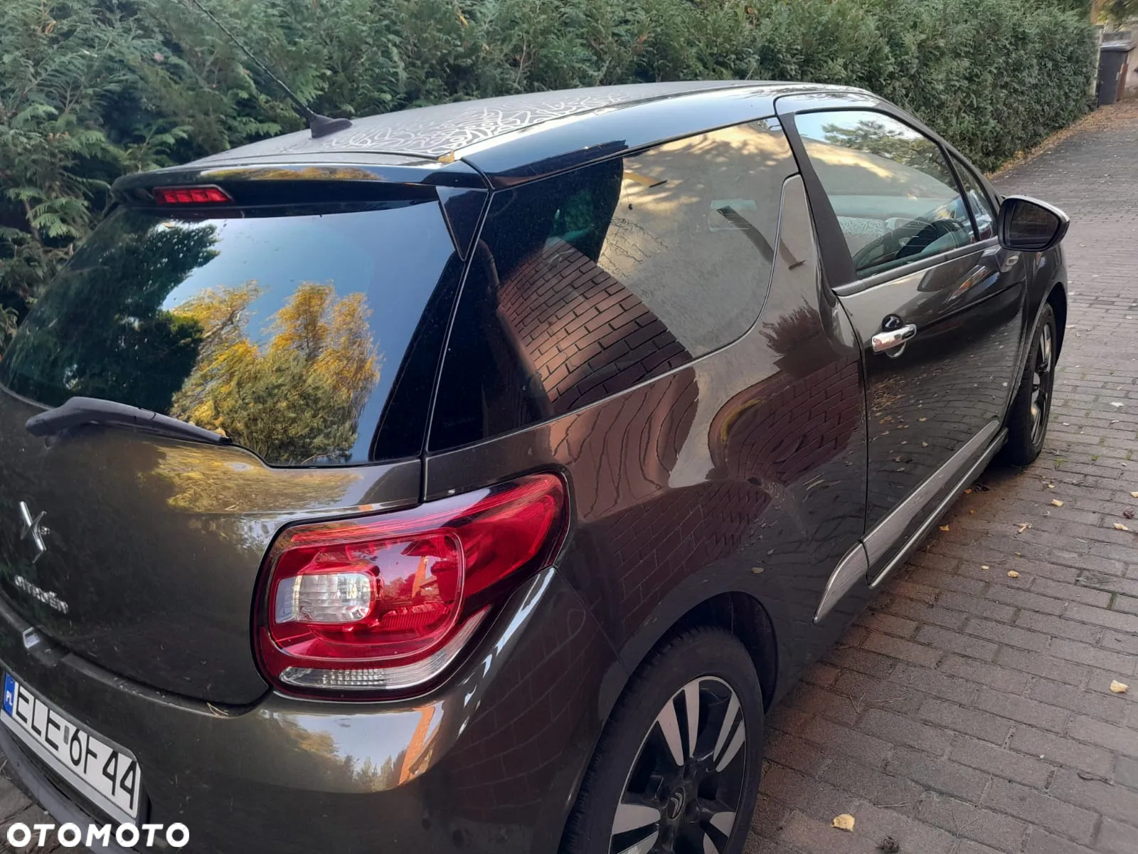 Citroën DS3 1.6 e-HDi SoChic - 3