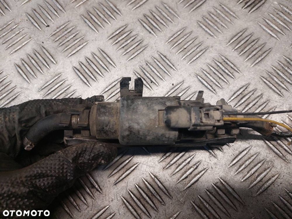 POMPKA PALIWA WEBASTO VOLKSWAGEN TOURAN I 2.0 TDI - 3