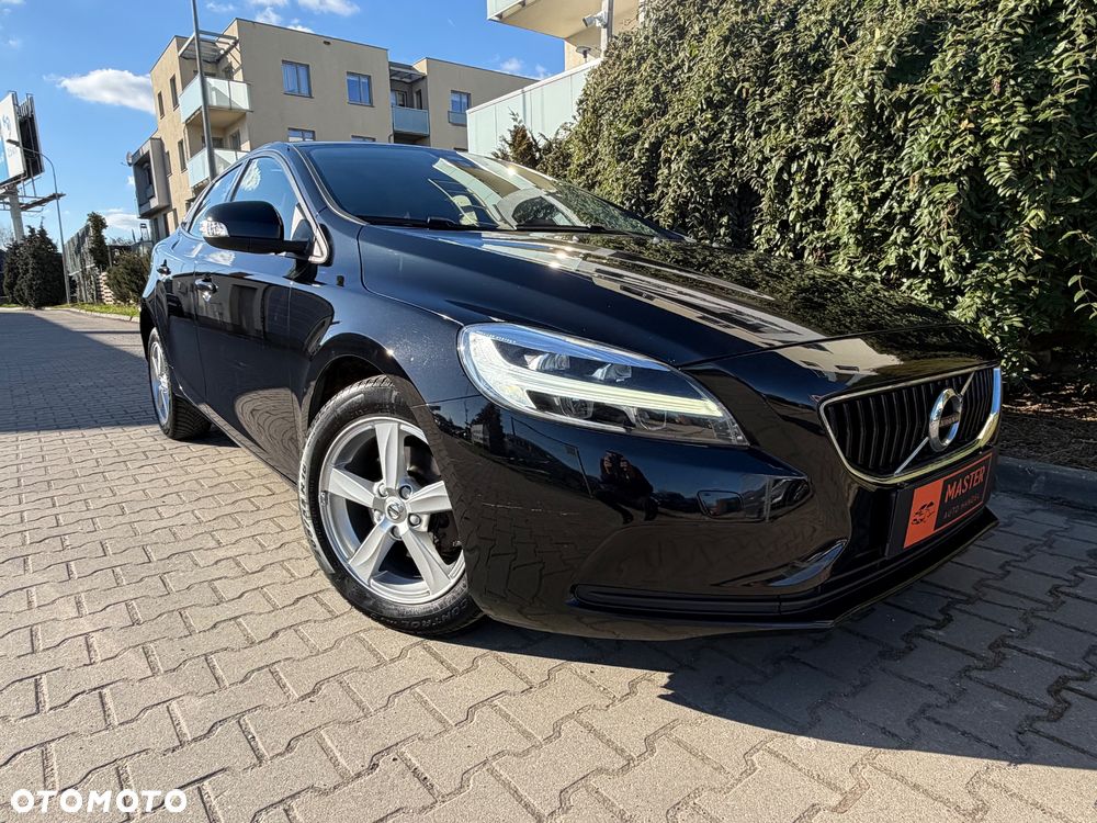Volvo V40 D2 Drive-E Momentum - 13