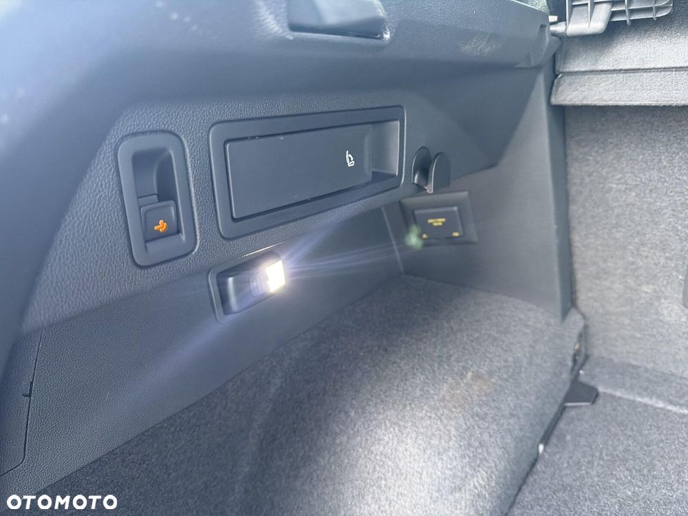 Volkswagen Tiguan 2.0 TSI 4Mot R DSG - 32