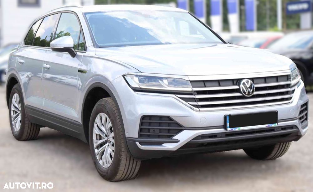 Volkswagen Touareg - 8