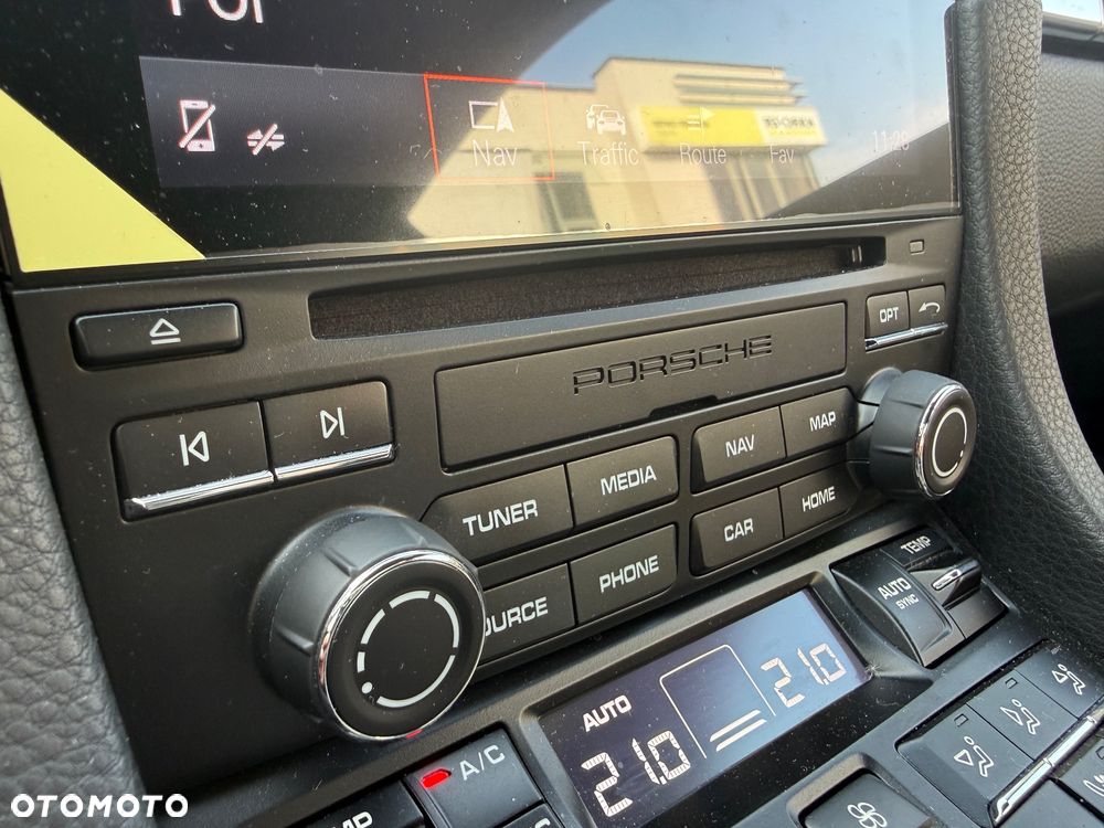 Porsche 718 Cayman GPF PDK - 21