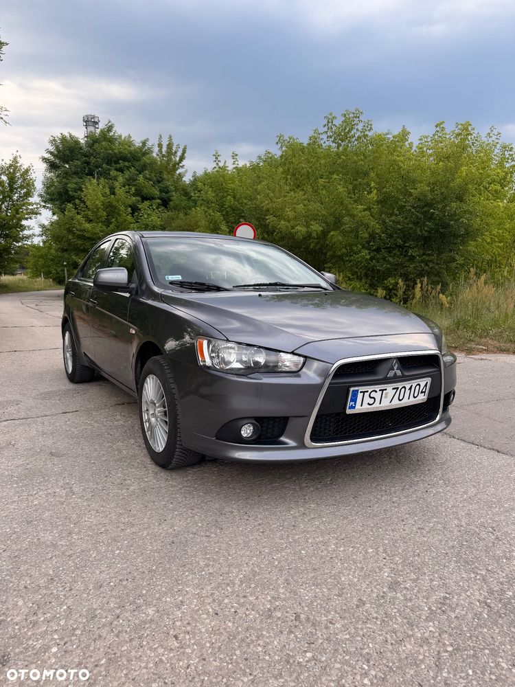 Mitsubishi Lancer 1.5 Invite - 5