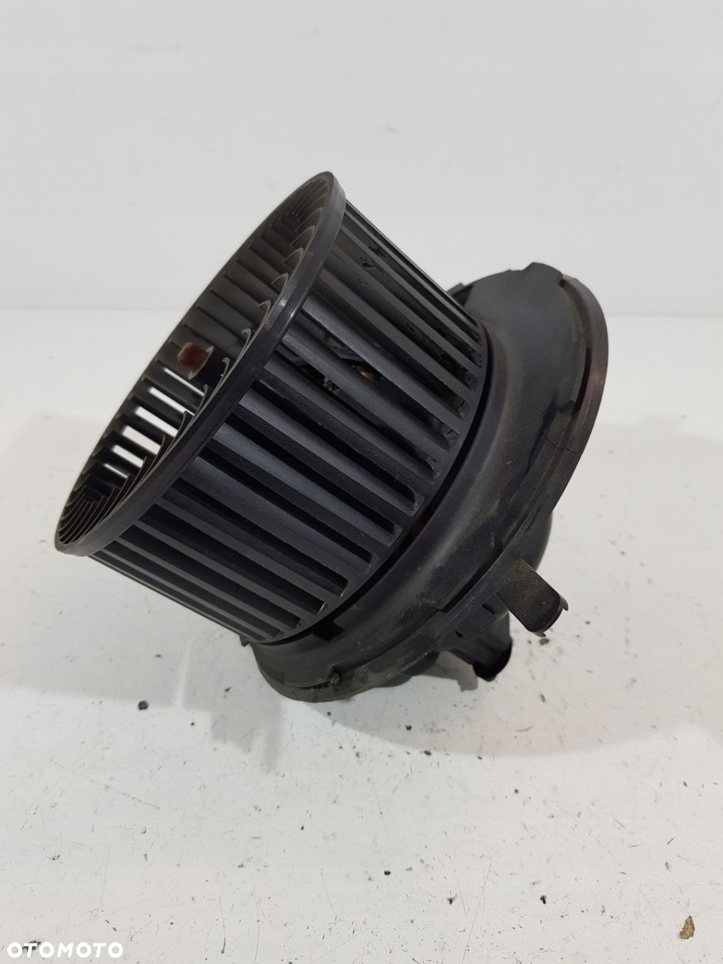 WENTYLATOR NAWIEWU 1K1819015 VW AUDI SEAT EUR - 3