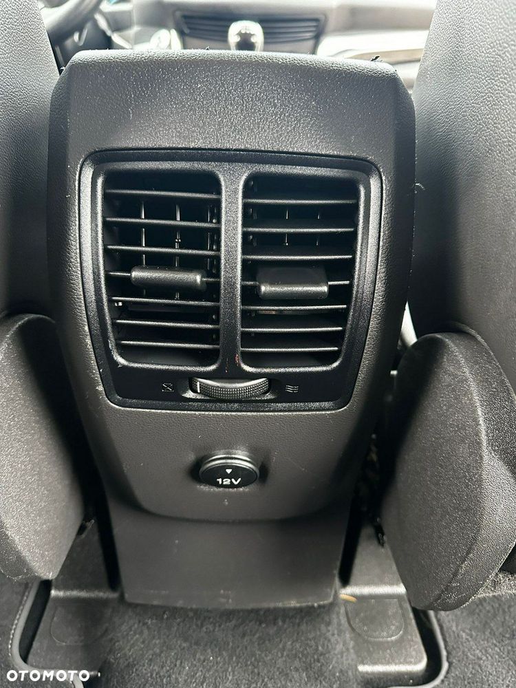Ford Kuga 2.0 TDCi 4WD Titanium - 23