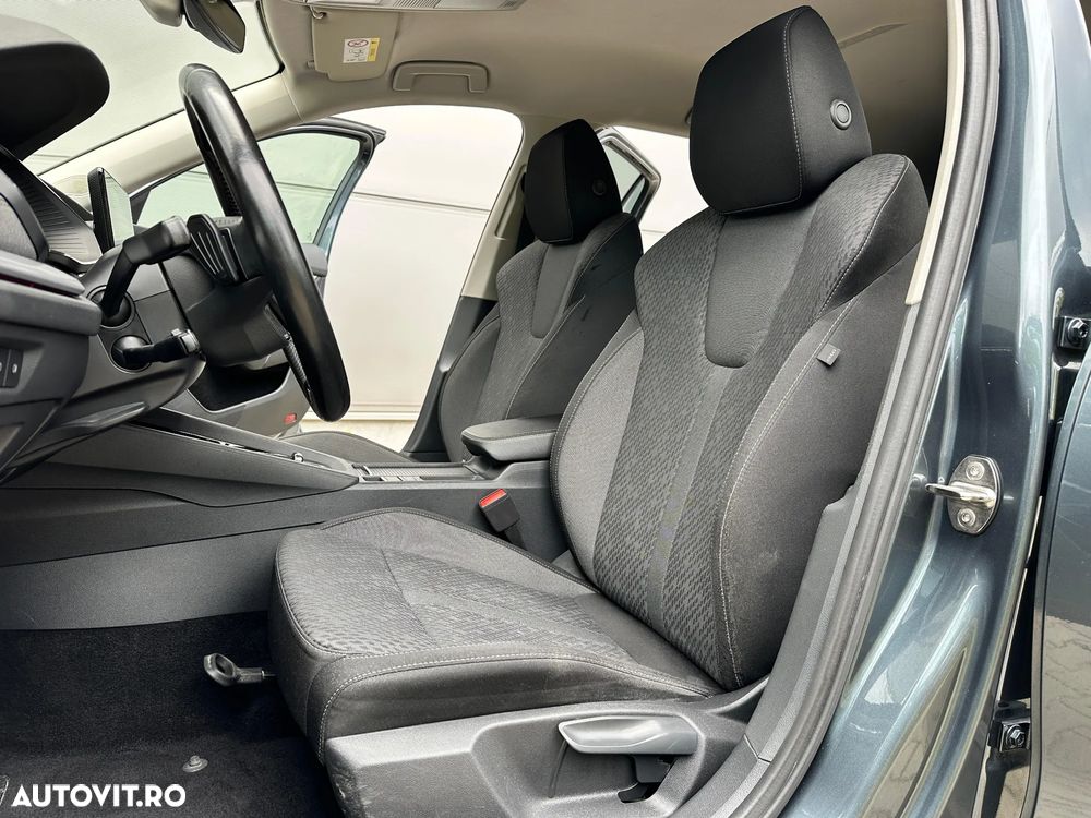 Skoda Octavia 2.0 TDI DSG Style - 23