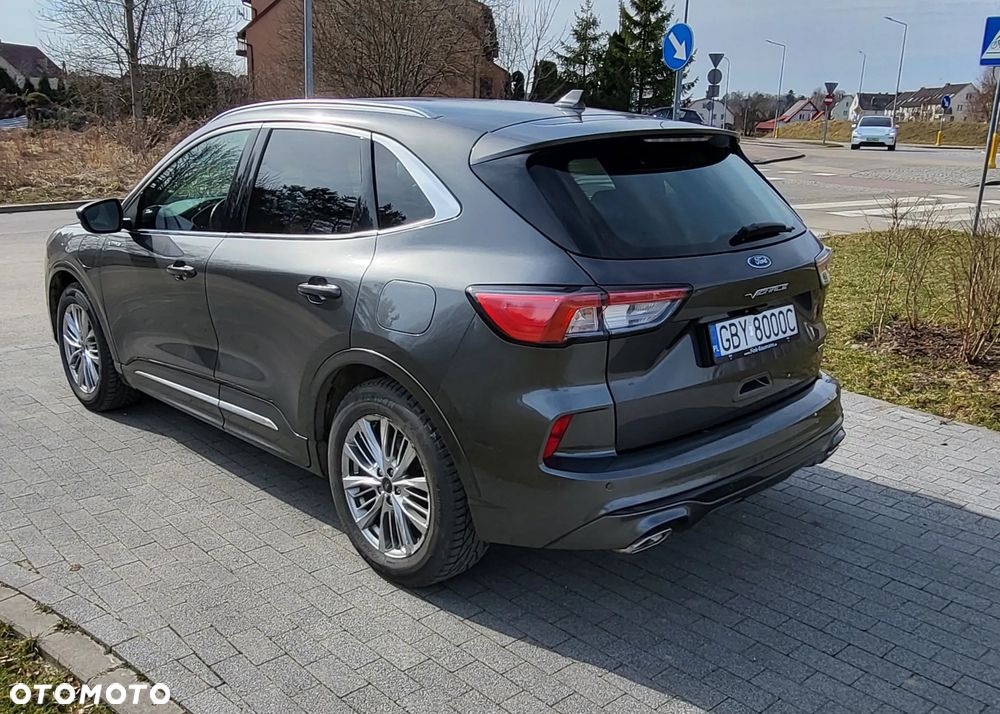 Ford Kuga - 4