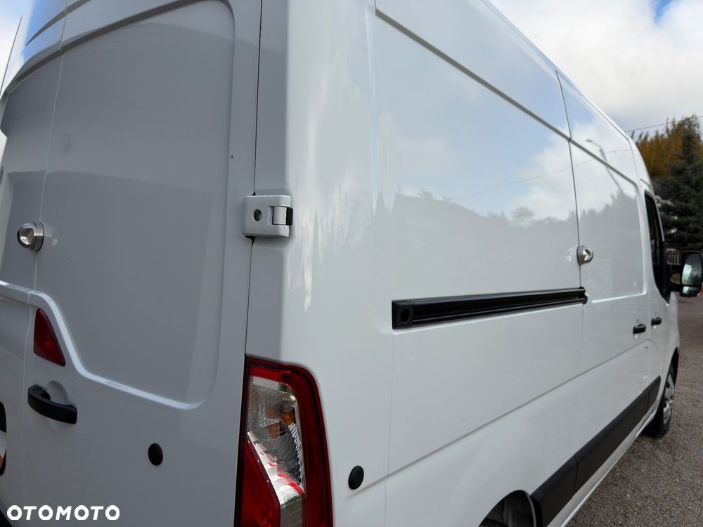 Renault Master - 18