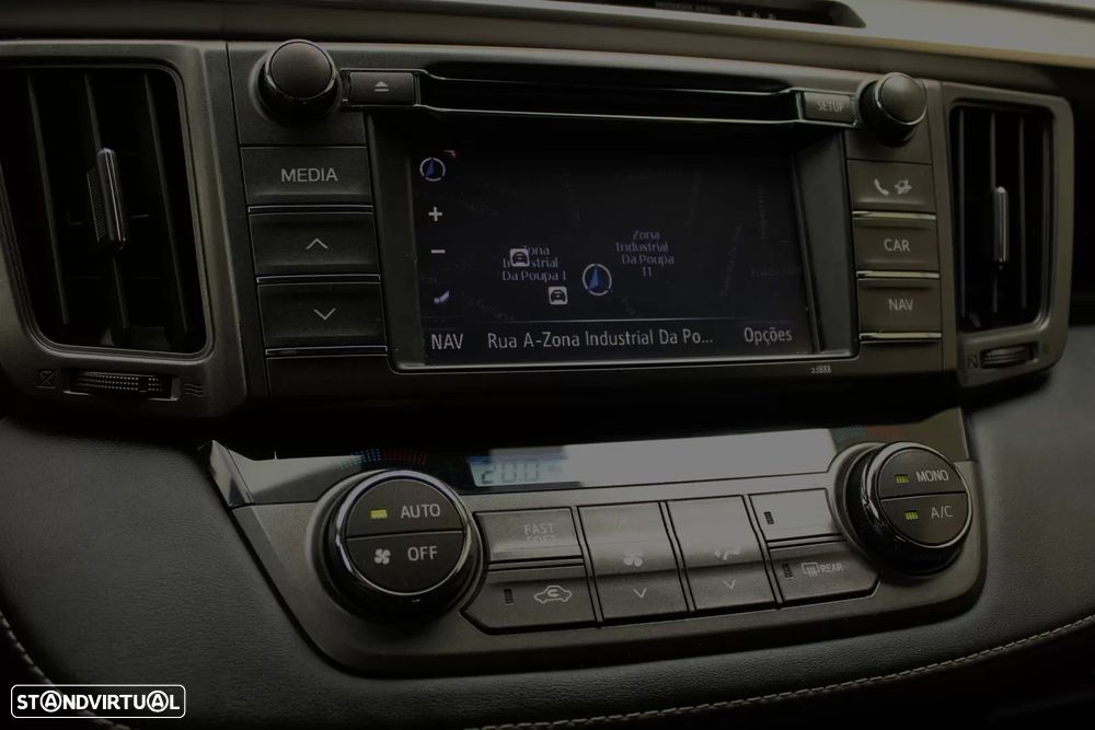 Toyota RAV4 2.0 D-4D Comfort+GPS - 26